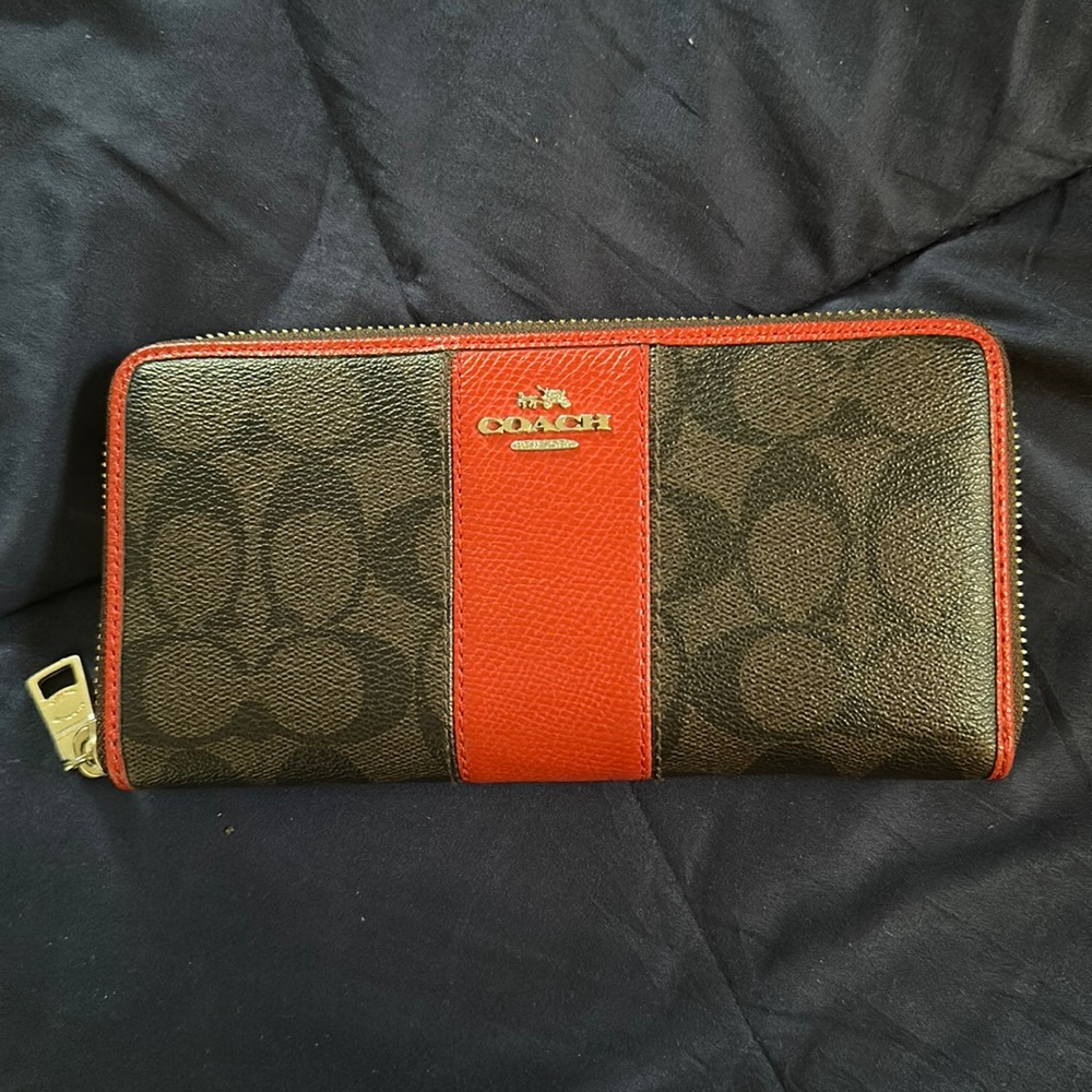 Coach wallet
